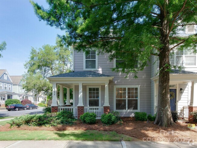 Building Photo - 1834 Lela Avenue Rental