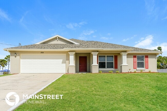 Building Photo - 2011 NW 23rd St