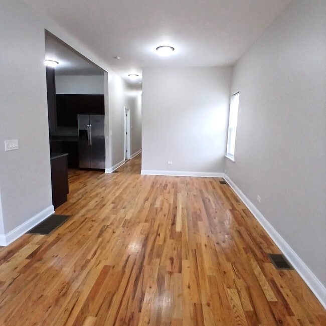 Photo - 3904 W Armitage Ave Unit 1F