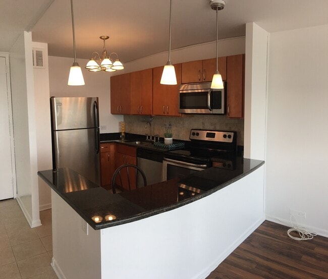 Photo - 5445 N Sheridan Rd Condo Unit 2809