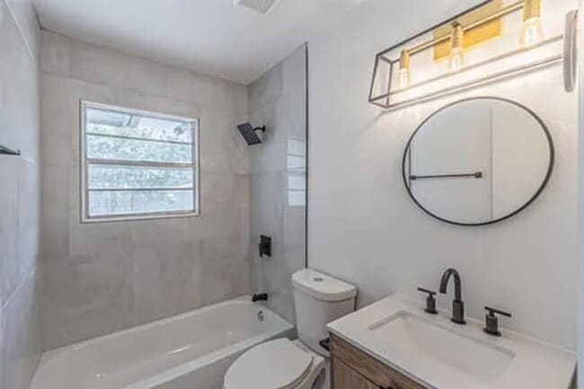 Photo - 2510 Blyth Dr