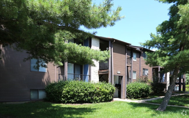 Long Acres Apartments