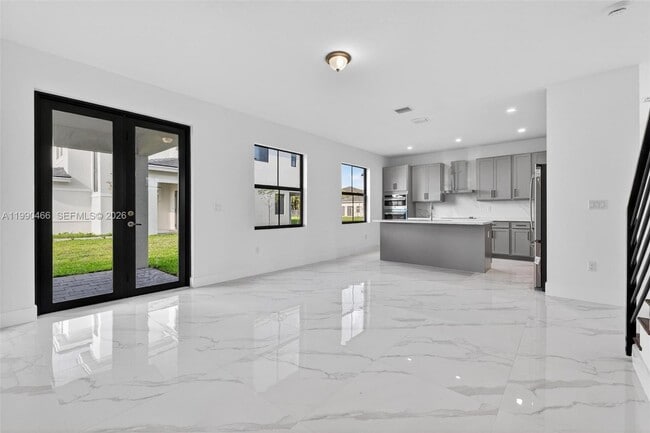 Photo - 15441 SW 20th Ln