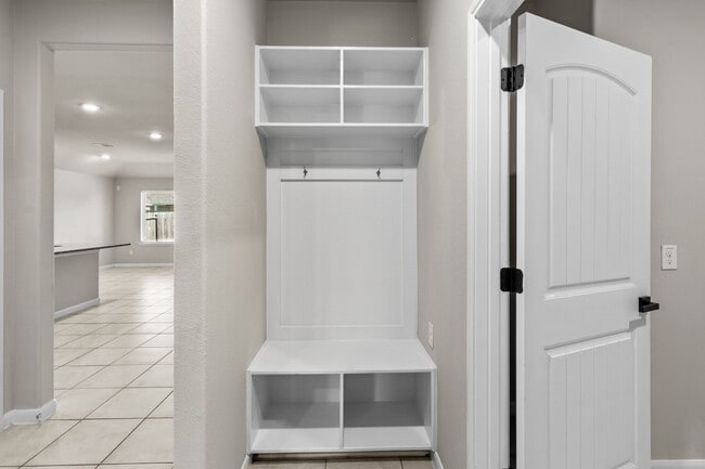 Photo - 2218 Levant Ln