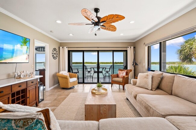 Photo - 1630 Seaway Dr Unit 307