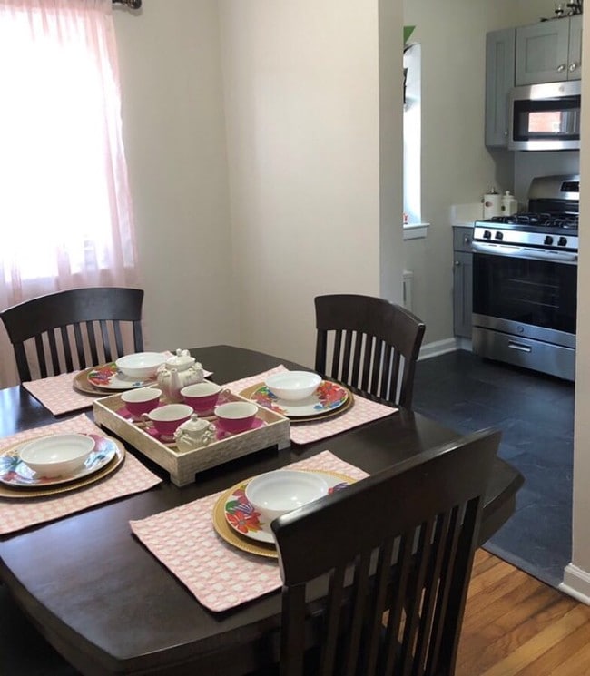 Photo - Magnolia Court Apartments