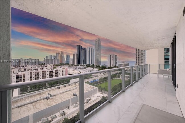 Building Photo - 300 Sunny Isles Blvd Unit 4-1501