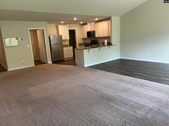 Photo - 127 Sundew Rd