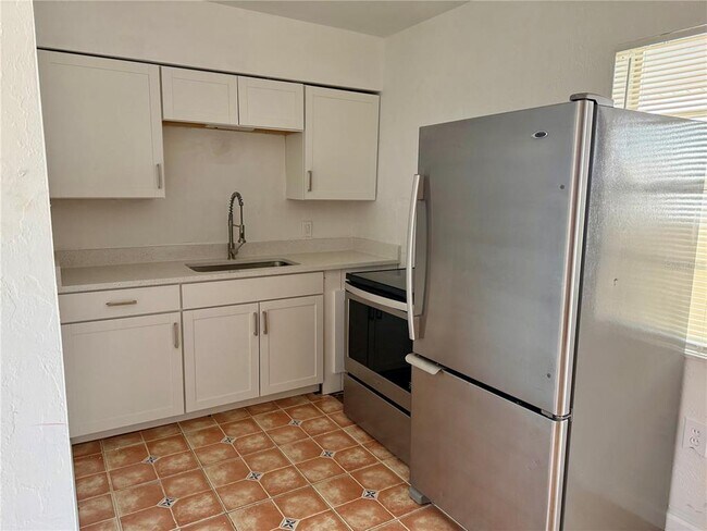 Photo - 551 73rd Ave Unit 2