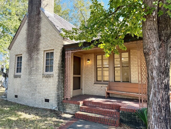 Photo - 101 S Brewer St