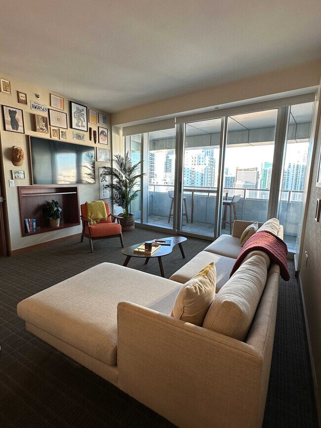 Photo - 1395 Brickell Bay Dr Unidad ID1328110P