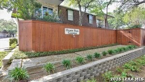 Building Photo - 1045 Shook Ave Unit 101A