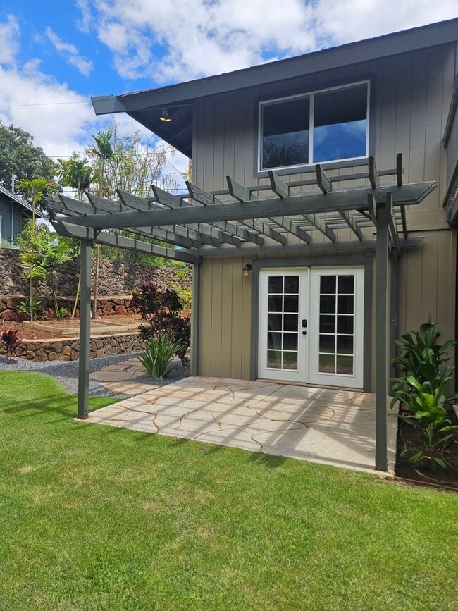 Building Photo - 1 bedroom in the heart of Lahaina Rental