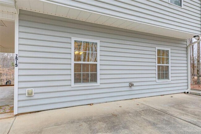 Photo - 2535 Hickory Rd