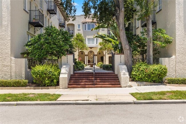 Building Photo - 2117 W Dekle Ave Unit B1 Rental