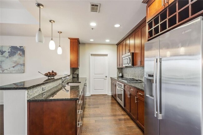 Photo - 270 17th St NW Unit 604