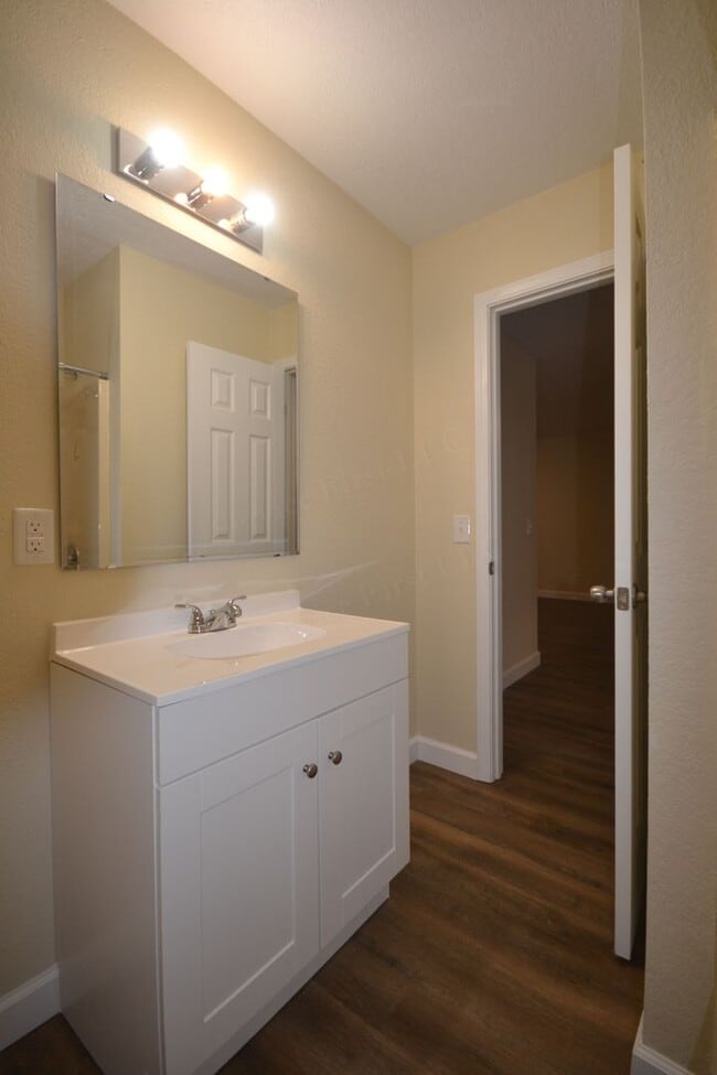 Photo - Bearcat Apartment Unit 6