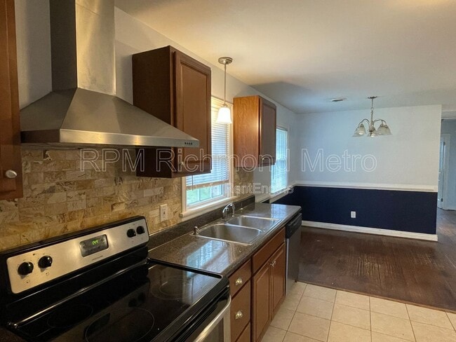 Photo - 3600 Ghent Dr