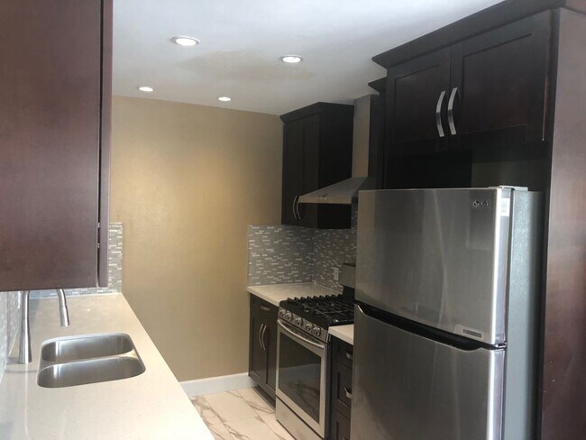 Photo - 936 Lucile Ave