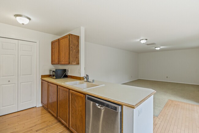 Photo - 4219 212th Ave NE