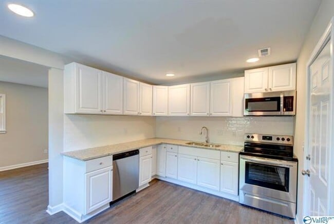 Photo - THREE BEDROOM / 1 1/2 BATH HOME