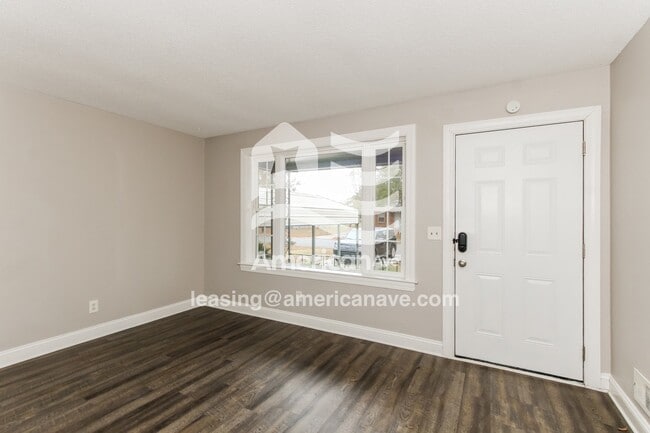 Photo - 4527 Robney Dr