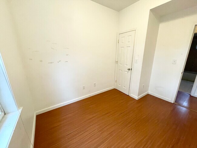 Photo - 93A Hillside St Unit 2