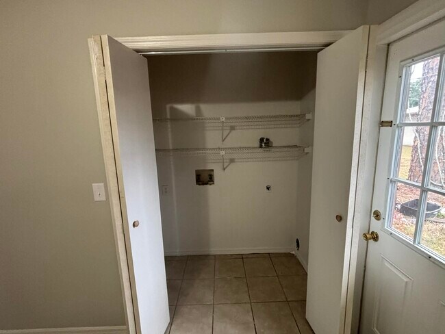 Photo - 3806 NW Huntsboro St Unit 102