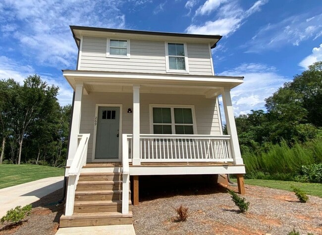 Building Photo - NEW CONSTRUCTION! NOW LEASING FOR AUGUST 2...