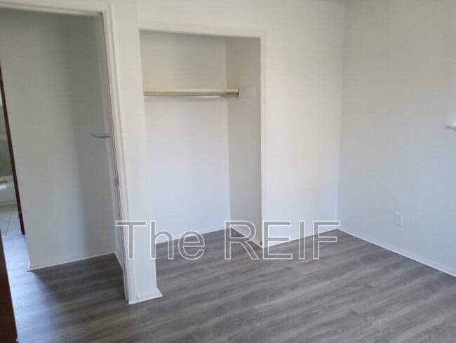 Photo - 3133 Glenwood Ave
