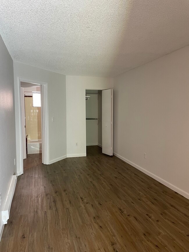 Photo - 1934 18th St Unidad 2