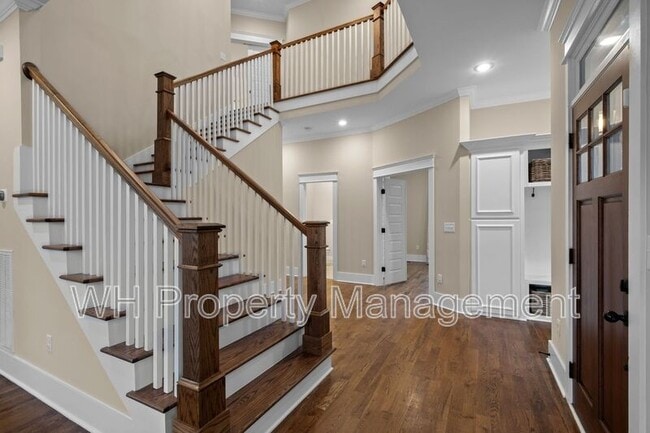 Photo - 311B 54th Ave N