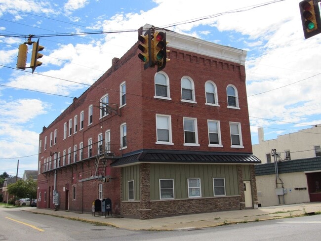 Building Photo - 1100 RES Unit 1100-203 Res