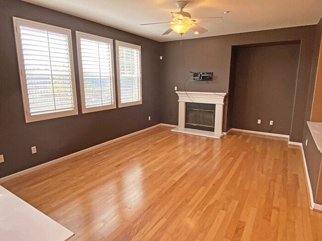 Photo - 4361 Red Maple Way