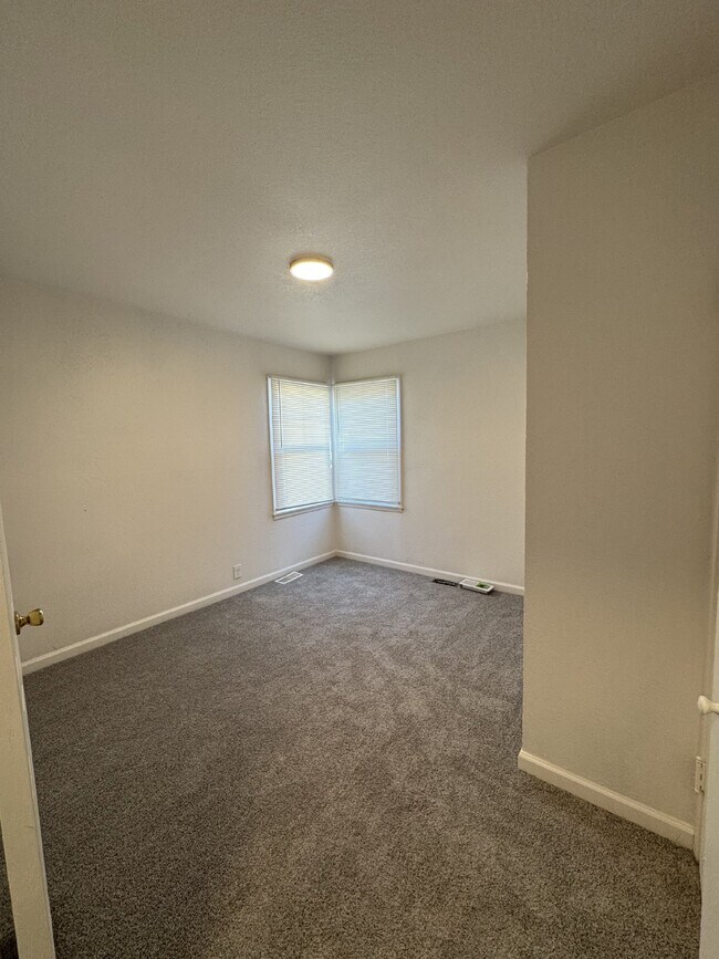 Photo - 2329 S Belmont St