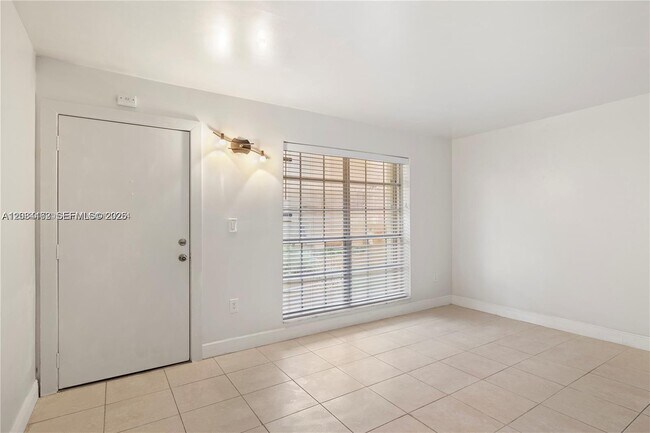 7241 Miami Lakes Dr Unit D19