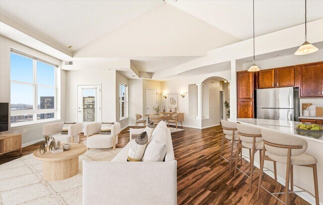 The Landings at Silver Lake Village