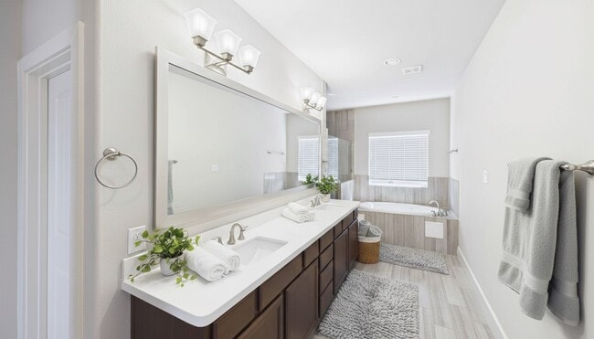 Photo - 2724 Rutland St