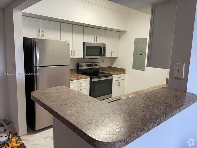 Building Photo - 201 SW 116th Ave Unit 22306 Rental