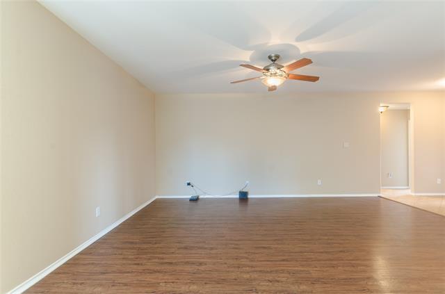 Photo - 6505 Graceland Dr