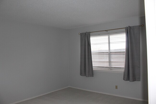 Photo - 1214 Hi Stirrup