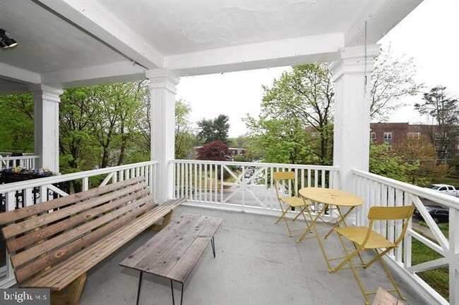 Photo - 427 W Sedgwick St Unidad C