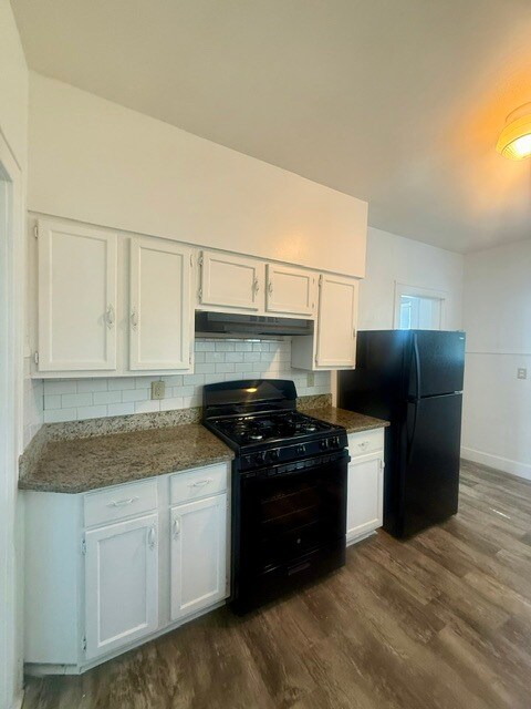 Photo - 605 Oak Park Dr