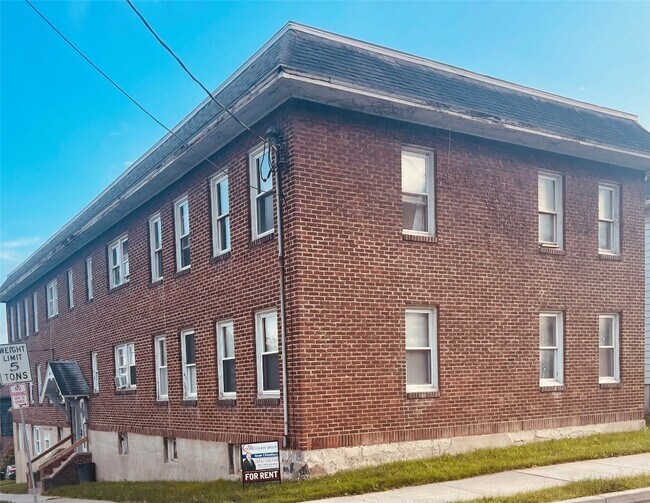 Photo - 77 Colfax Ave Unit 2