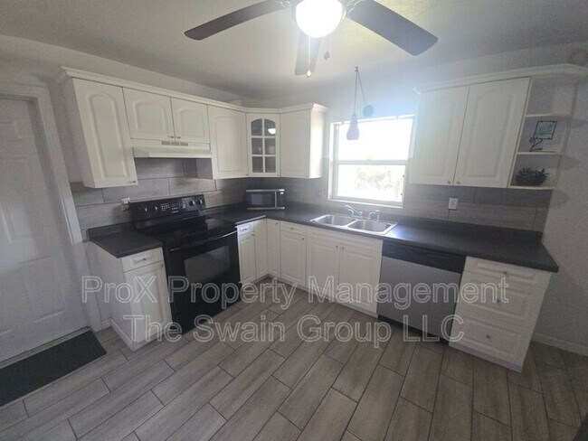 Photo - 1707 Staunton Ave