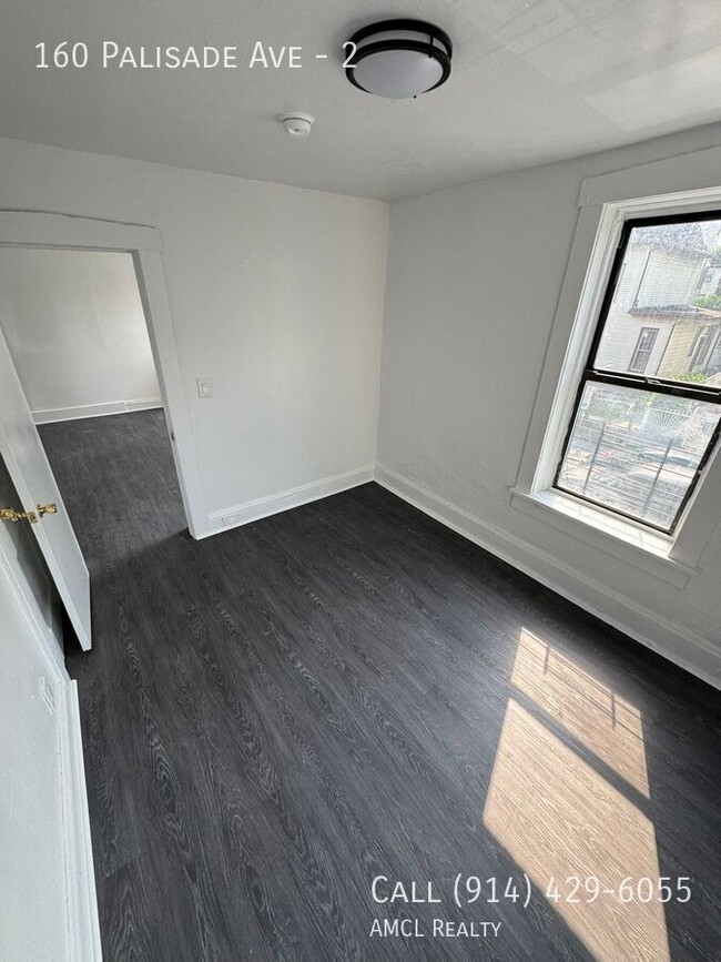 Photo - 160 Palisade Ave Apartment Unit 2