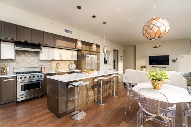 Photo - 1820 Peachtree St NW