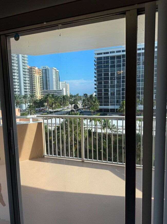 Photo - 1985 S Ocean Dr Unit 3L