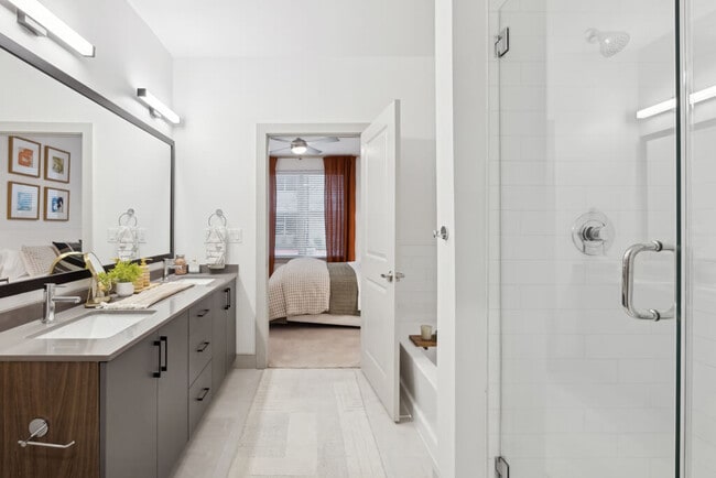 Photo - Luca Apartments