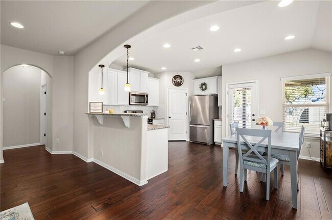 Photo - 117 Beech Creek Ln